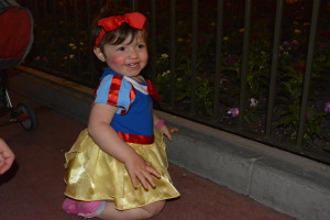 A Snow White kiss for my little Snow White!
